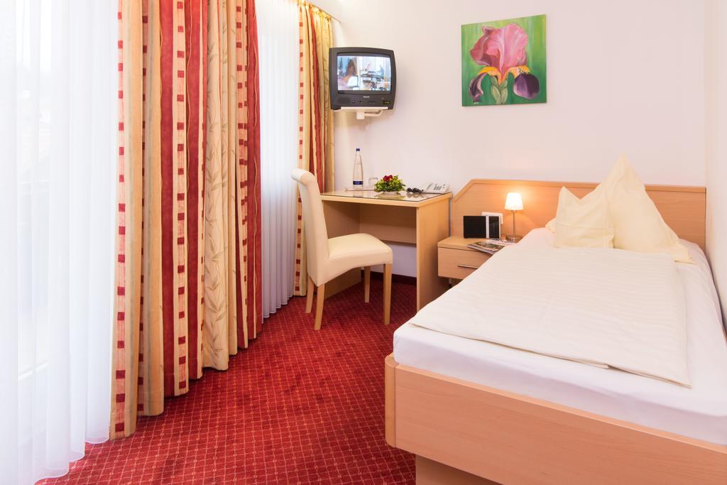 Hotel Garni Regina Oberstdorf Luaran gambar